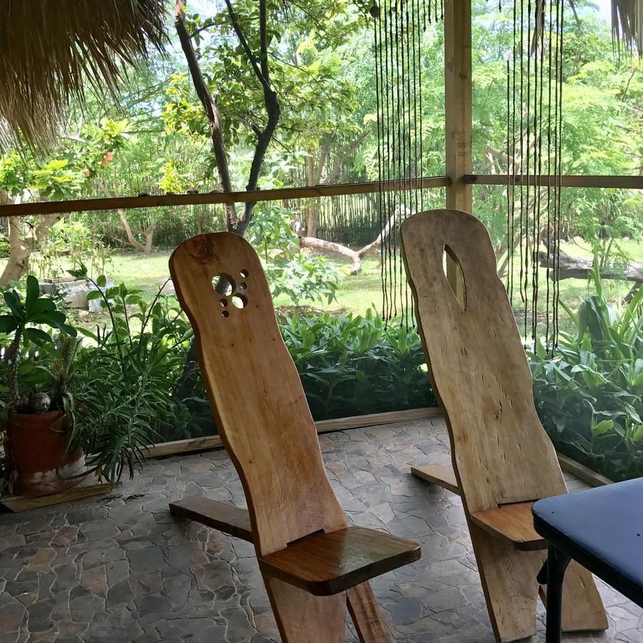 Villa Moringa Ingadi Treasure Beach Exterior foto